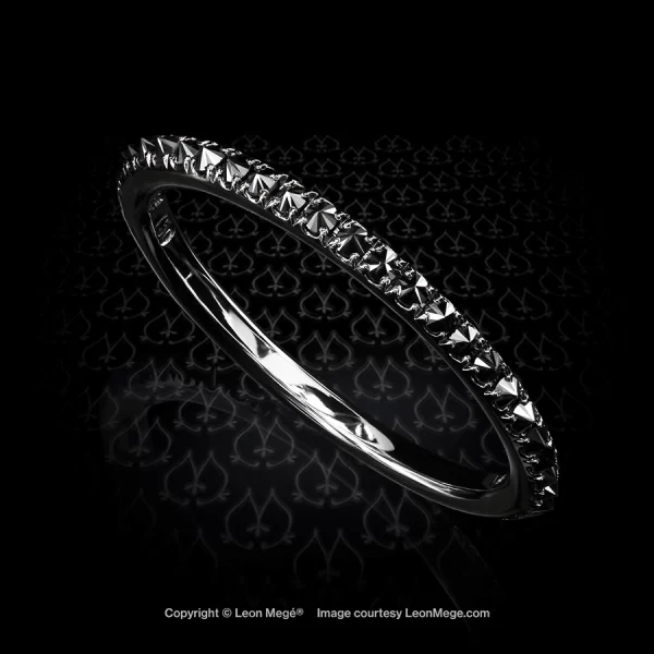 Leon Megé upside-down black diamond band in black gold r6897