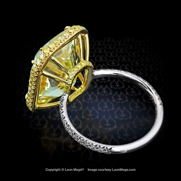Maestro's 821™ statement ring is set with a gorgeous fancy-yellow radiant in a micro pavé wrap, adding a glint of sparkle. Natural 12-carat fancy-yellow Radiant-cut diamond Natural white and fancy-yellow diamonds Uniform shank Platinum and 18K yellow gold