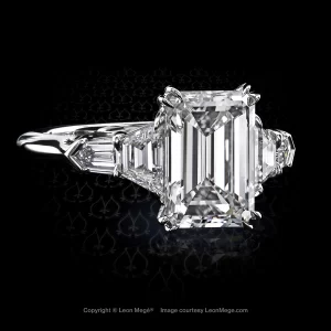 Leon Megé classic five-stone ring with an emerald cut diamond bullets and trapezoids in platinum r7774