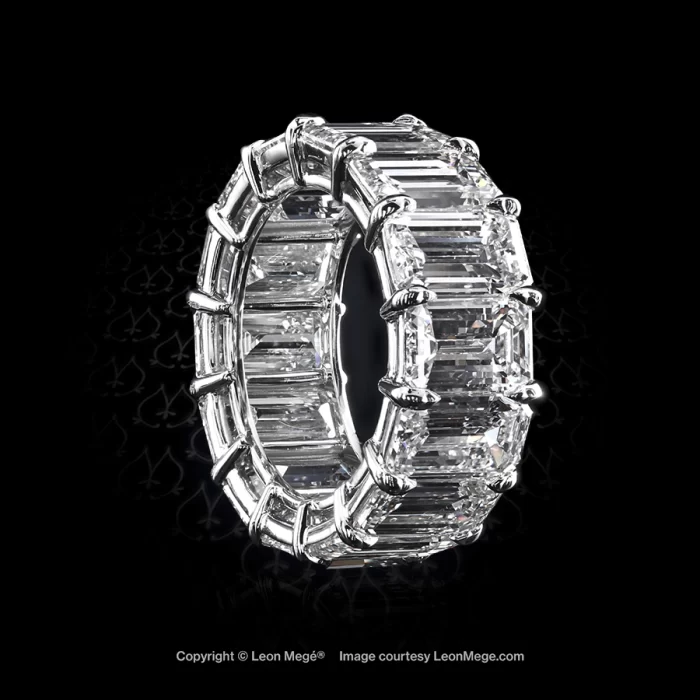 Leon Megé eternity shared-prong wedding band with emerald cut diamonds in platinum r8037