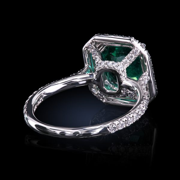 Leon Megé double halo micro-pave ring with a Colombian emerald and ideal-cut diamonds r8123