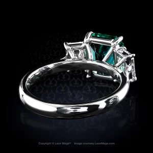 Leon Megé hand-forged three-stone ring with a Colombian emerald and step-cut diamonds r8164