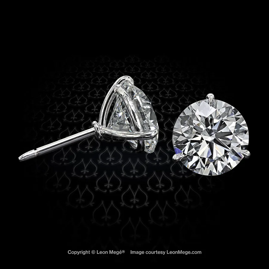 Leon Megé three-prong platinum Martini studs with round diamonds in hand-forged platinum or 18-karat gold e5863
