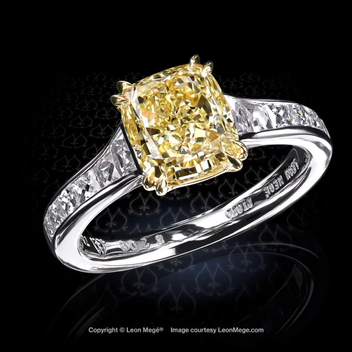 Leon Megé Mon Cheri™ right-hand ring featuring fancy yellow and channel-set French-cut diamonds r8209
