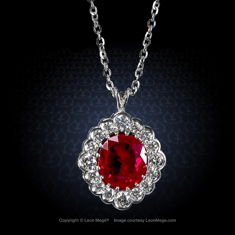 Leon Megé bespoke cluster Pendant with a certified Burmese ruby an dnatural full-cut diamonds in a platinum mounting p8798